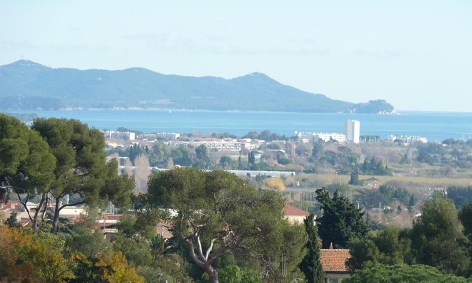 Hotel Du Soleil Hyeres Exterior photo