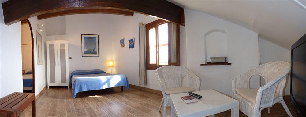 Hotel Du Soleil Hyeres Room photo
